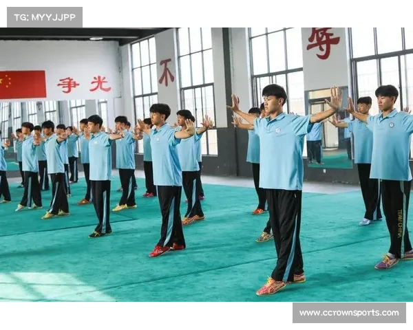 中国攀岩首金背后的坚持与奋斗攀登者用痛与汗水书写荣耀之路 中国攀岩首金背后的坚持与奋斗攀登者用痛与汗水书写荣耀之路